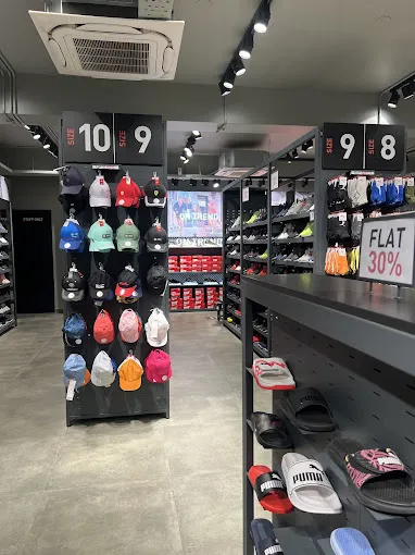 Puma store